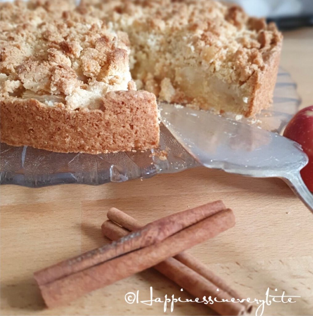 perfect apple crumble cake
