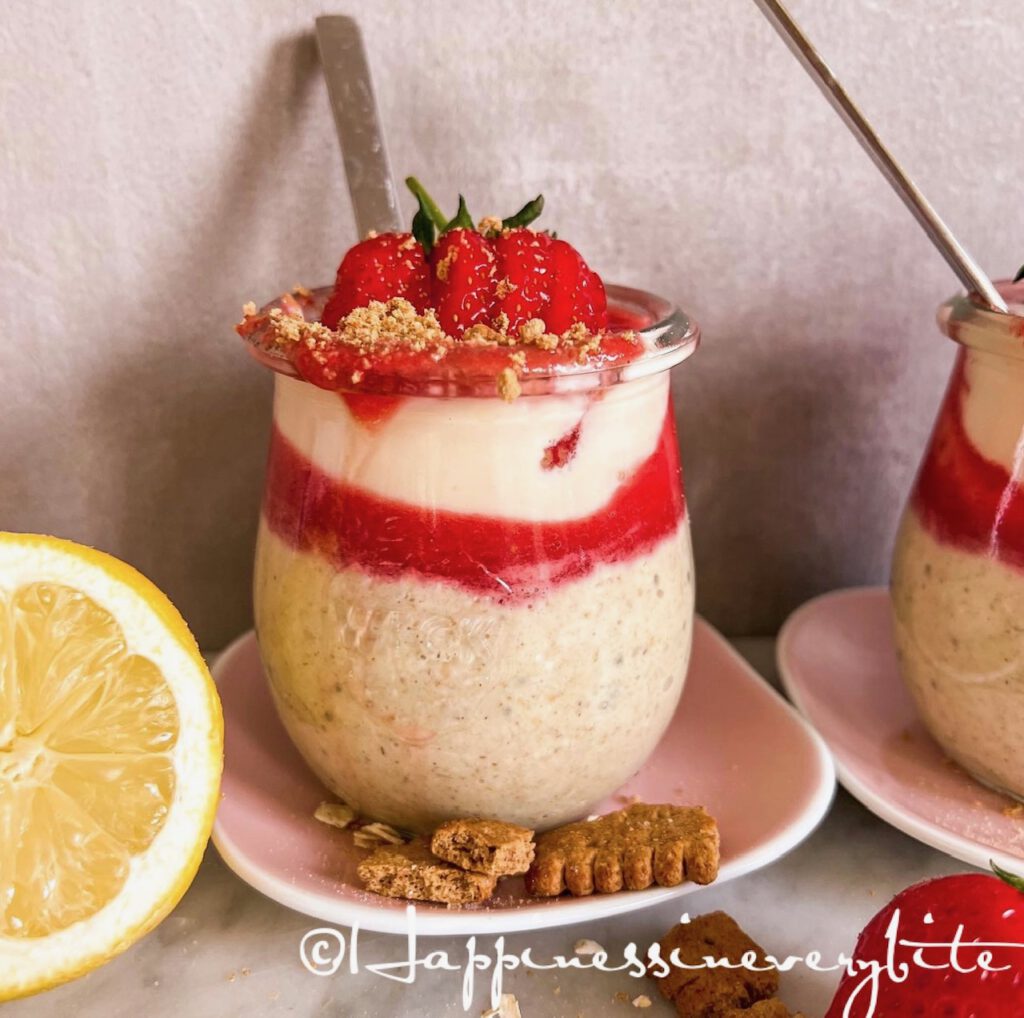 Strawberry Cheesecake Oats